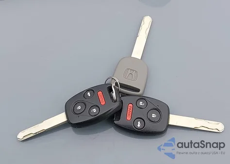 2008 Honda Accord 2.4 Ex-L from USA, damaged, VIN JHMCP26898C046288